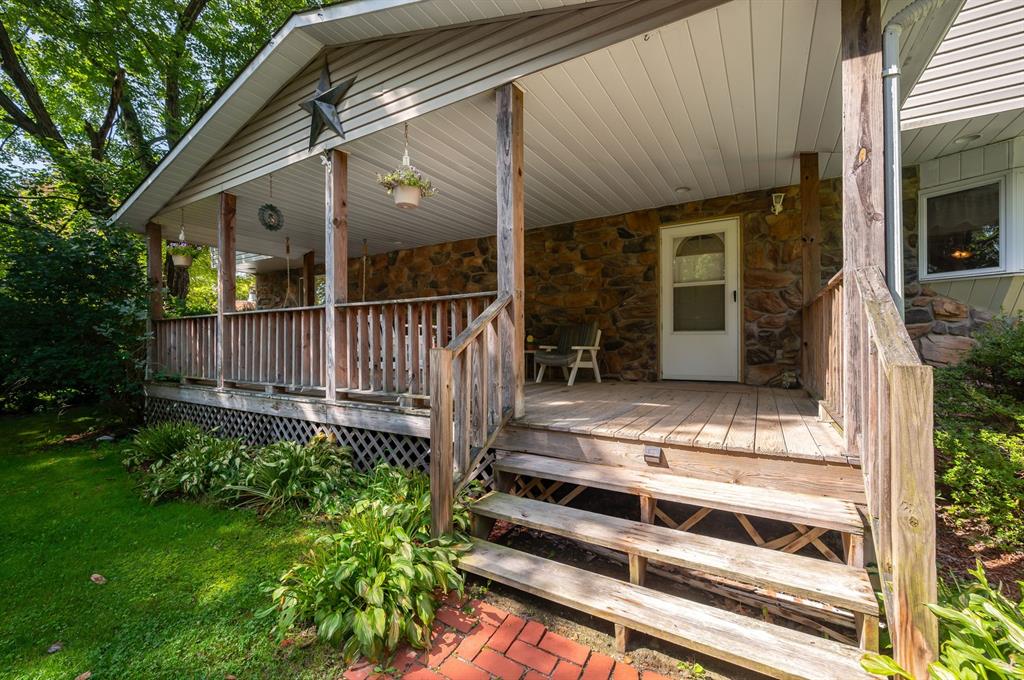 202 Quail Road Evans City, PA 16033 - Photo 2 of 39 Front Porch