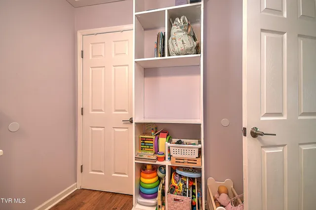 $215,000 | 15513 Industrial Park Road, Bristol, VA 24202