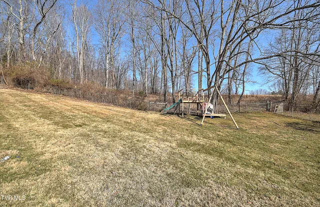 $215,000 | 15513 Industrial Park Road, Bristol, VA 24202