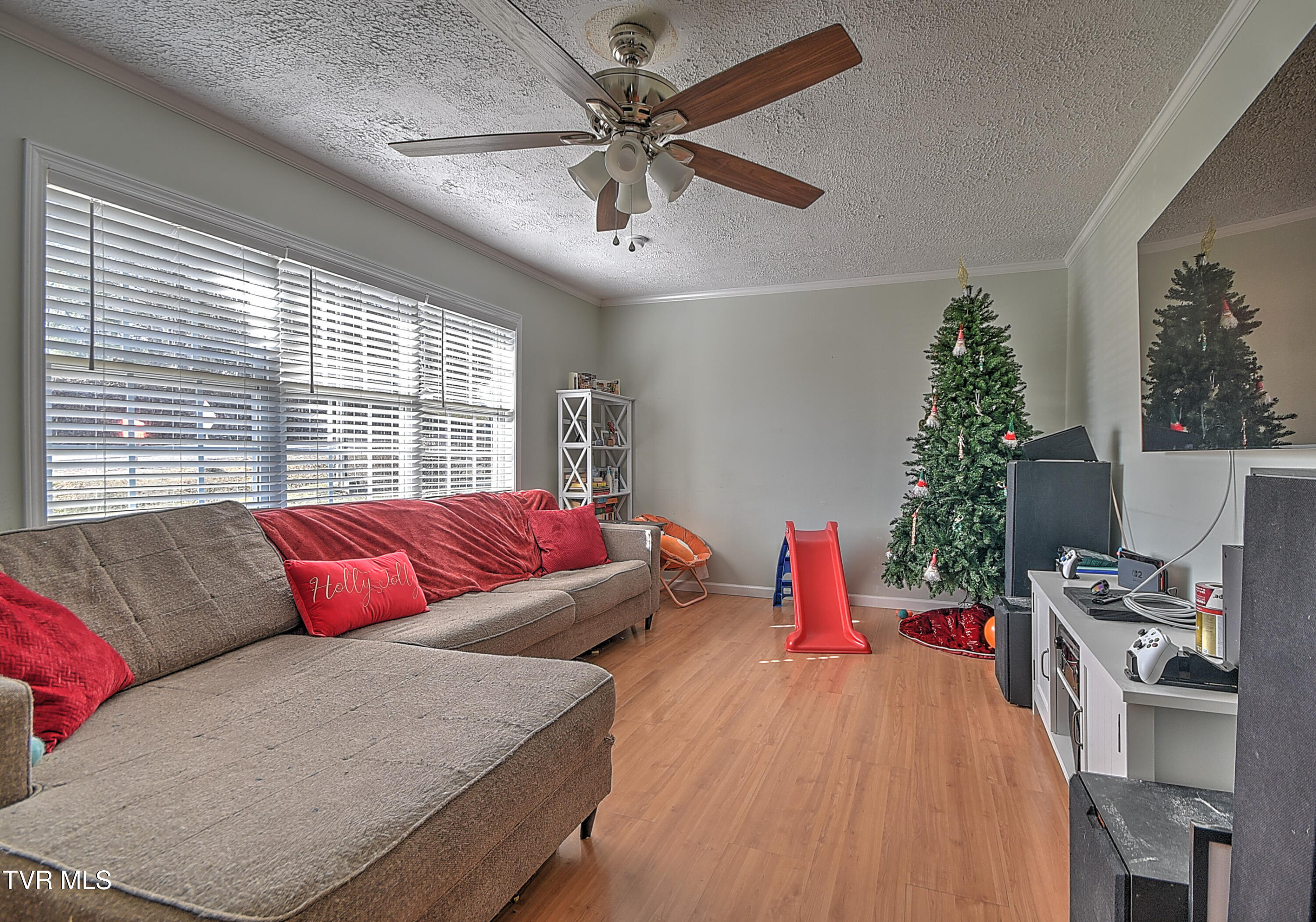 15513 Industrial Park Road Bristol, VA 24202 - Photo 4 of 30 15535 Indsuatral DB-6