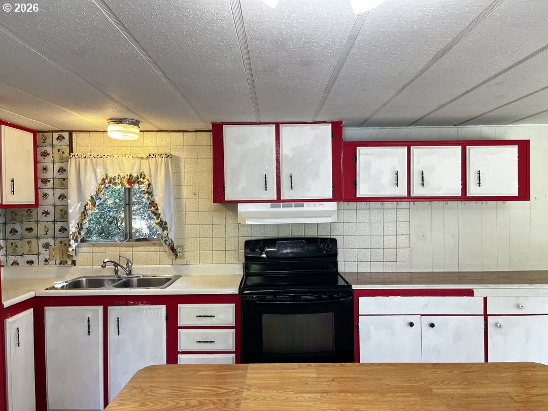 1600 Rhododendron Drive, Unit 21 Florence, OR 97439 - Photo 13 of 48