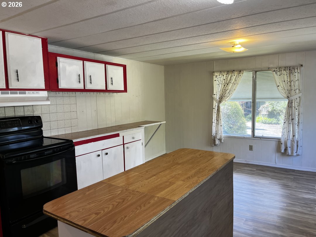 1600 Rhododendron Drive, Unit 21 Florence, OR 97439 - Photo 14 of 48