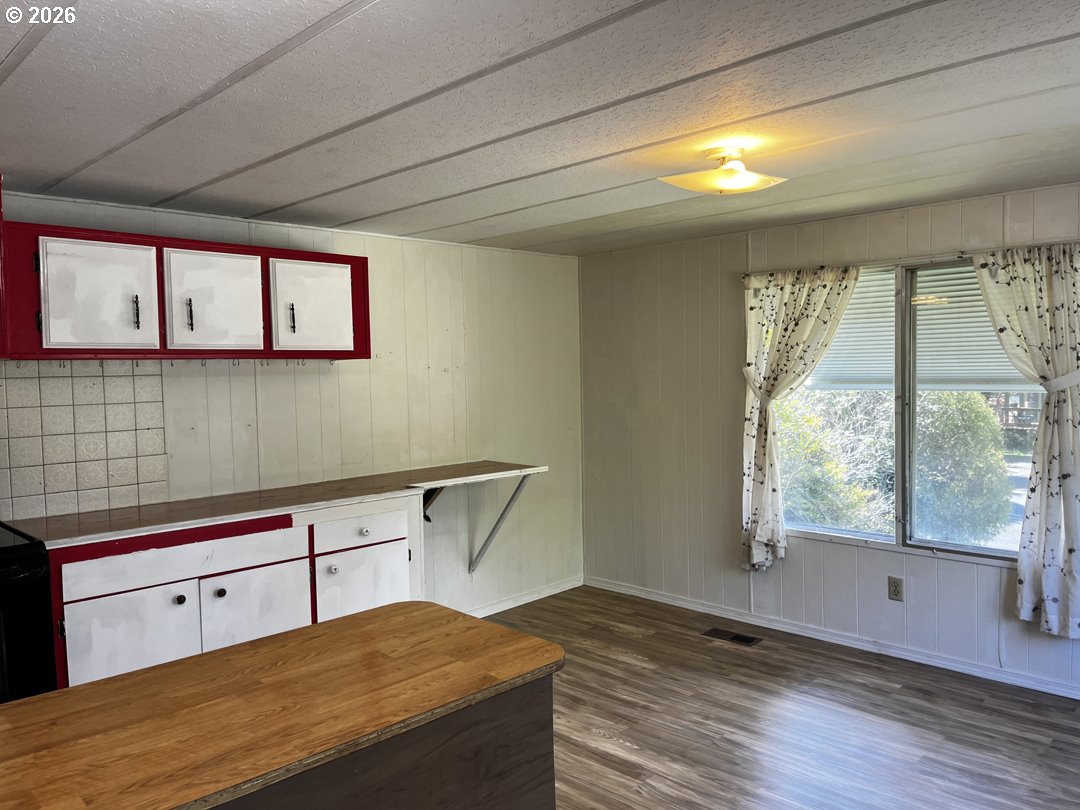 1600 Rhododendron Drive, Unit 21 Florence, OR 97439 - Photo 15 of 48