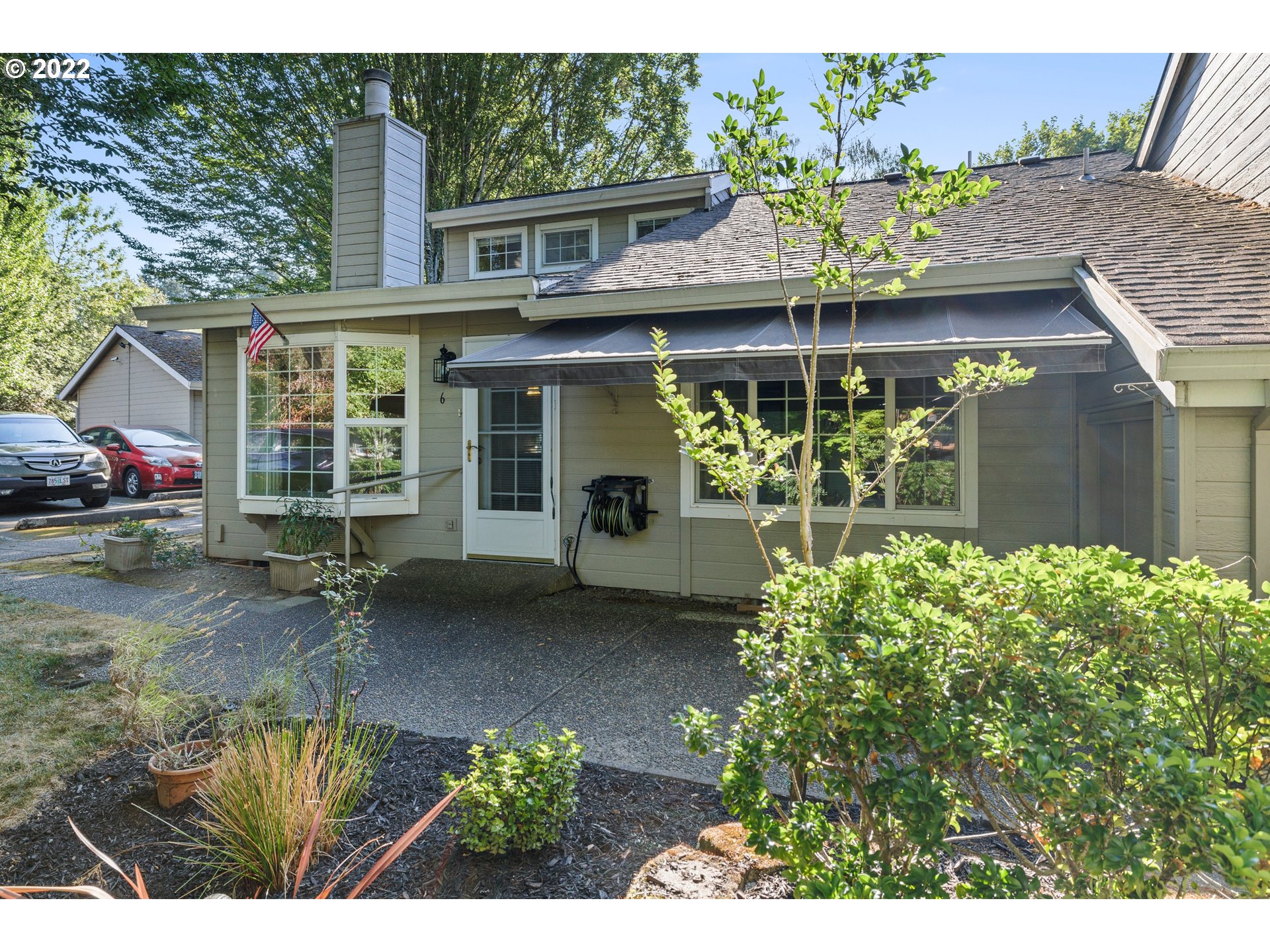 13775 Southwest Scholls Ferry Road, Unit 6 Beaverton, OR 97008 - Photo 17 of 28 Gallery Image 17