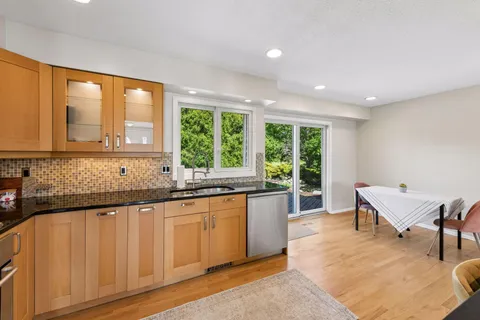 $435,000 | 7920 West 107th St Circle, Bloomington, MN 55438