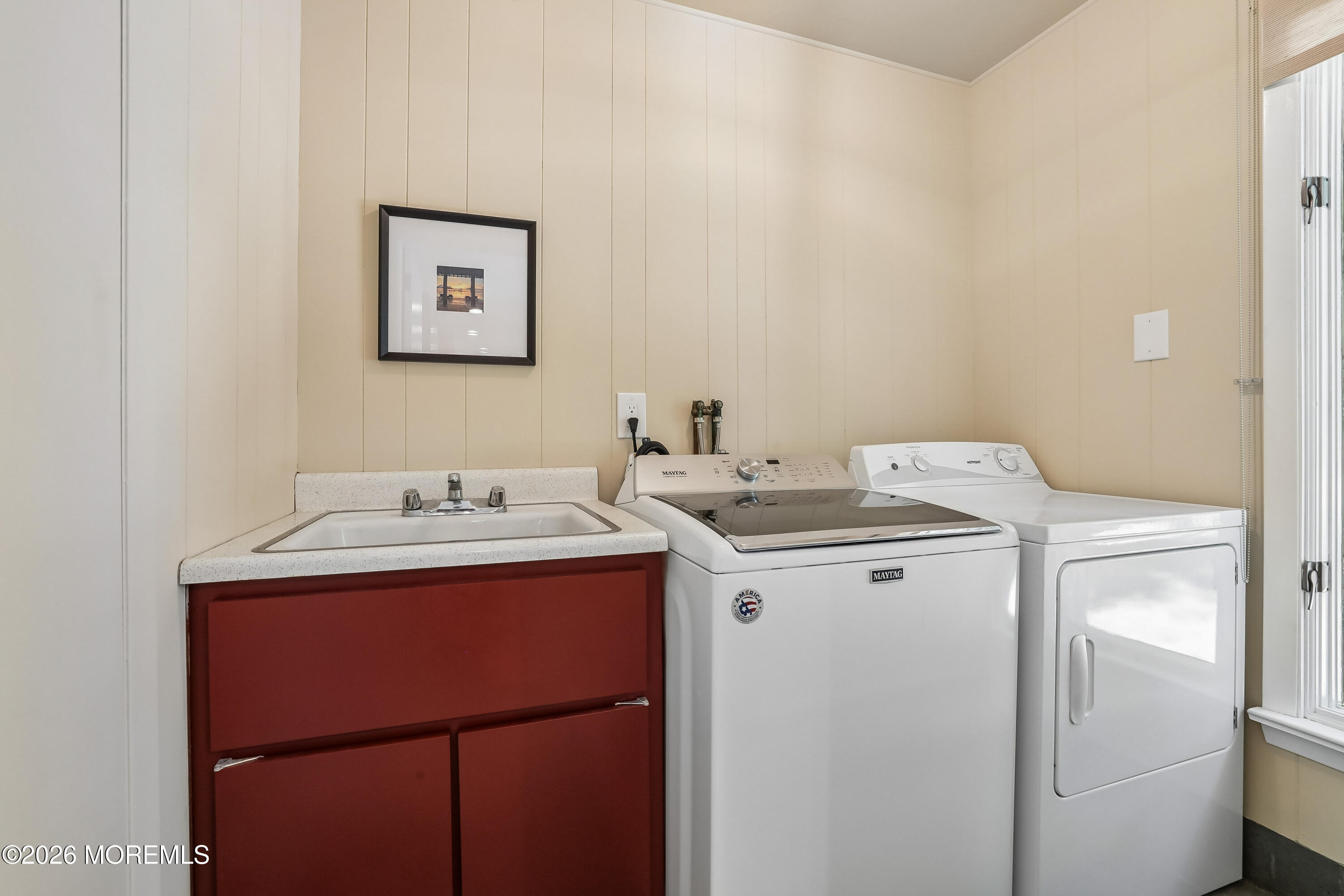 5 Coventry Square Holmdel, NJ 07733 - Photo 10 of 41 013