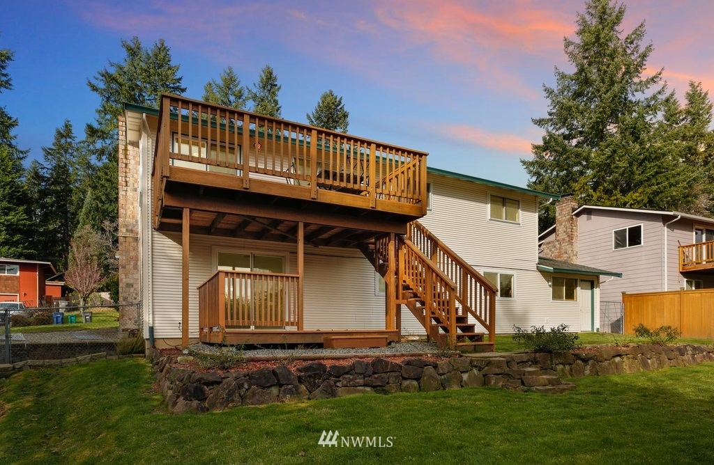 15002 108th Place Northeast Bothell, WA 98011 - Photo 29 of 36 Gallery Image 29