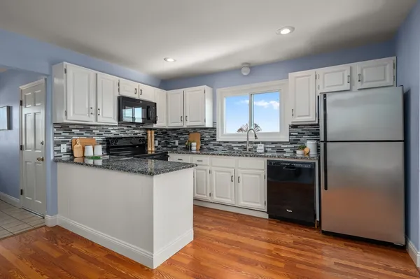 $399,900 | 6 Arthur Street, Unit 3, Salem, MA 01970