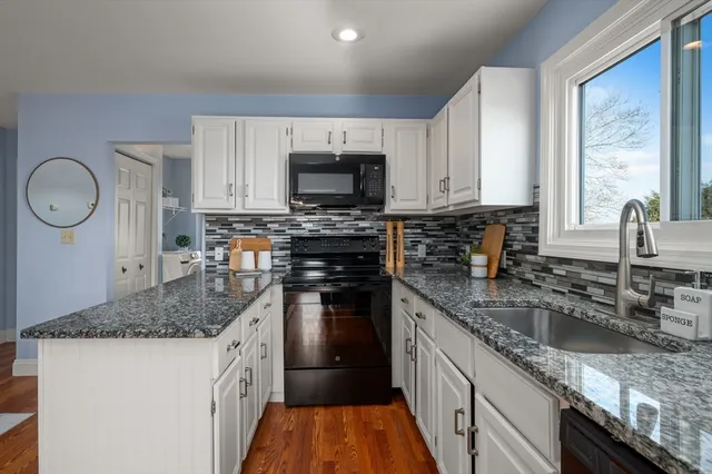 $399,900 | 6 Arthur Street, Unit 3, Salem, MA 01970