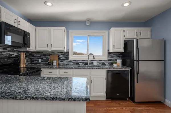 $399,900 | 6 Arthur Street, Unit 3, Salem, MA 01970