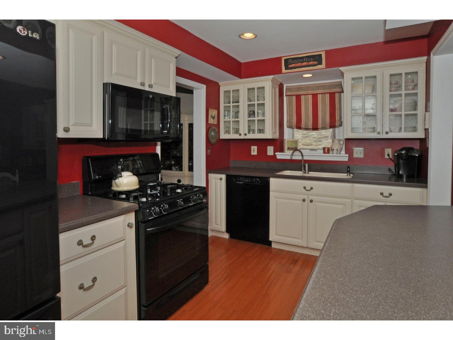 131 Berkeley Road Glenside, PA 19038 - Photo 8 of 24 Kitchen