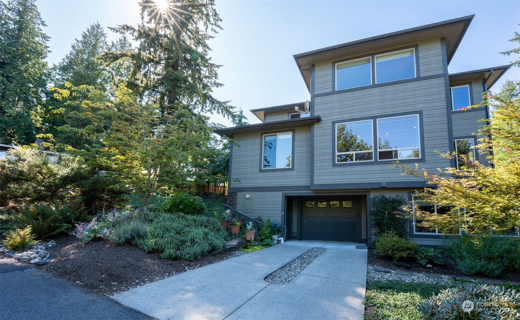 10925 Valley View Road Bothell, WA 98011 - Photo 29 of 40