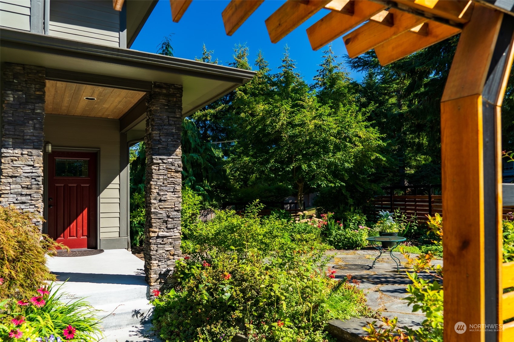 10925 Valley View Road Bothell, WA 98011 - Photo 3 of 40