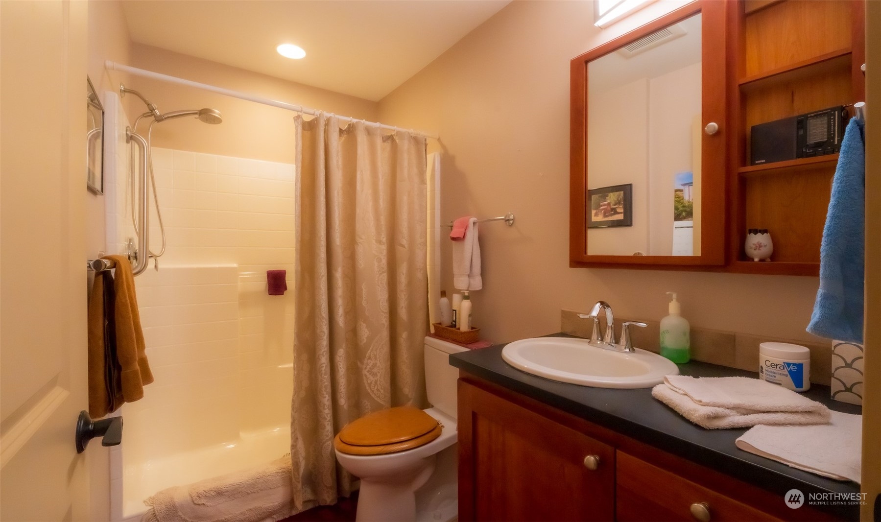 10925 Valley View Road Bothell, WA 98011 - Photo 35 of 40