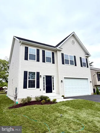 $569,990 | 725 220th Street, Pasadena, MD 21122