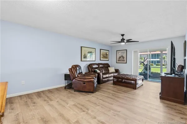 $94,900 | 1949 Southwest Palm City Road, Unit 25C, Stuart, FL 34994