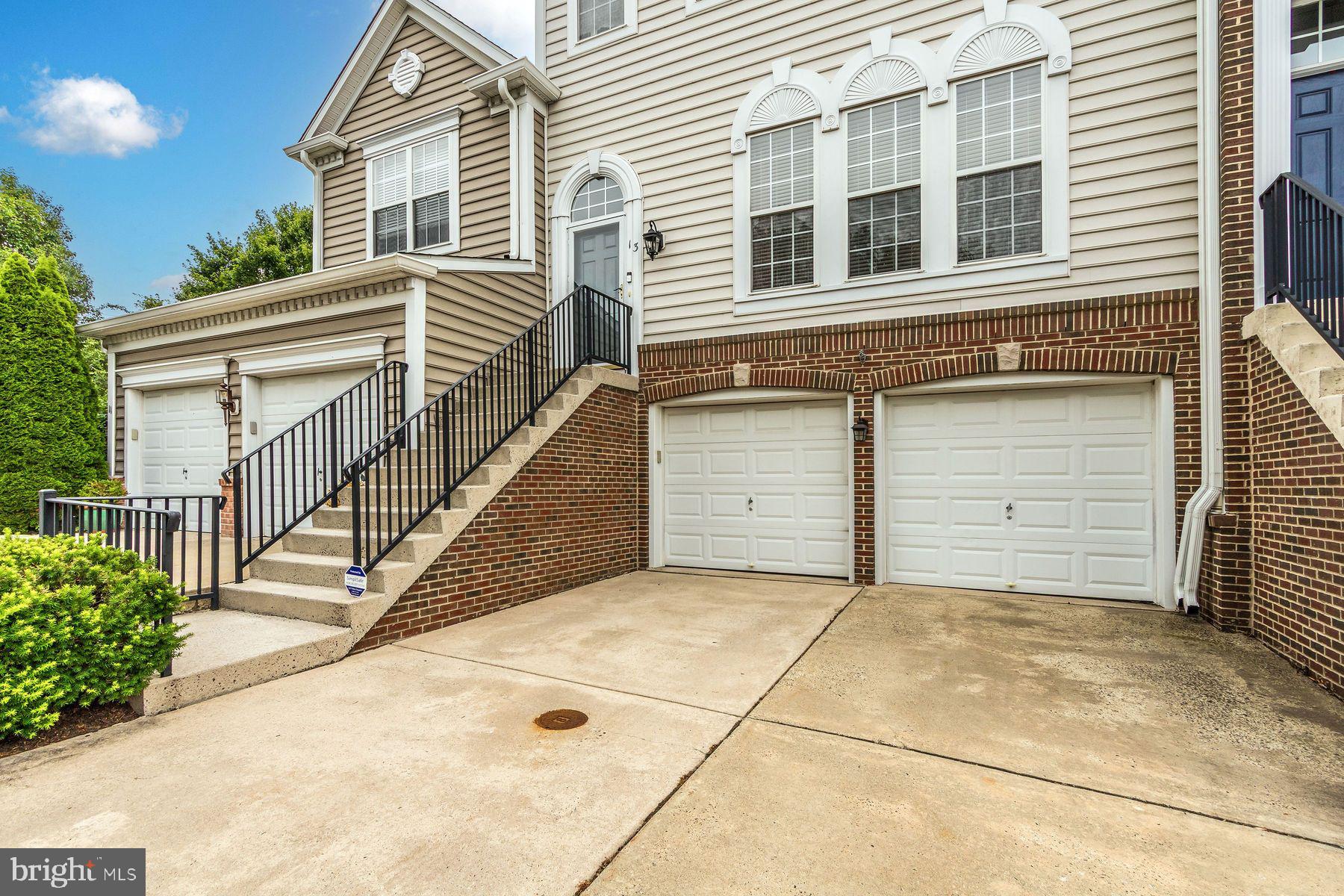 13 Addison Court Doylestown, PA 18901 - Photo 3 of 33