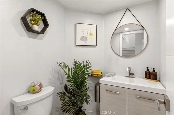 $985,000 | 6250 East Quartz Lane, Anaheim Hills, CA 92807