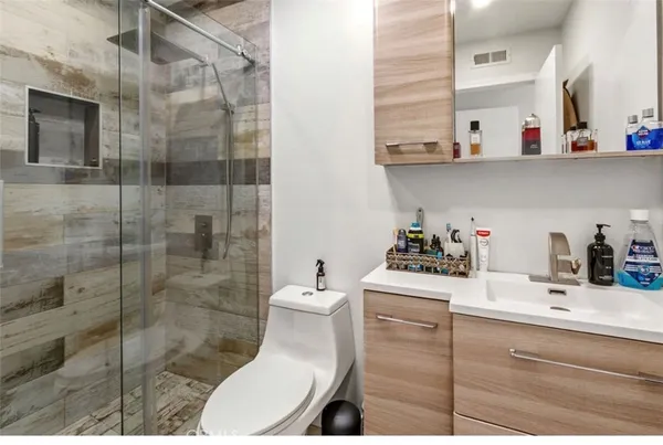 $985,000 | 6250 East Quartz Lane, Anaheim Hills, CA 92807