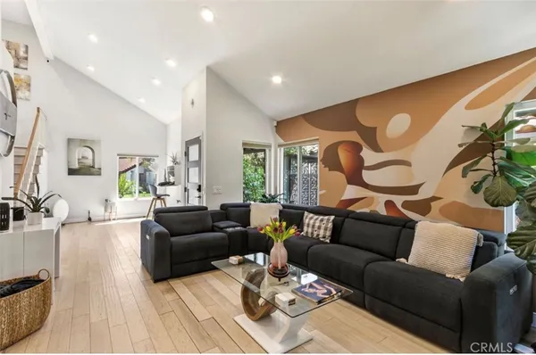 $985,000 | 6250 East Quartz Lane, Anaheim Hills, CA 92807