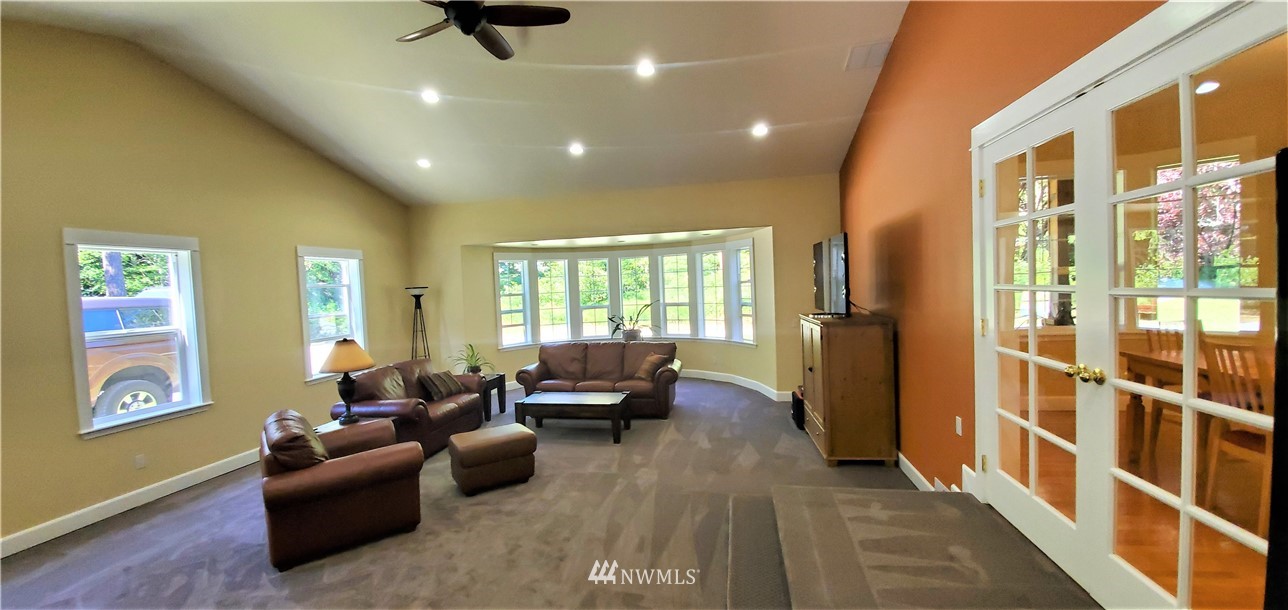 5216 Mapleglen Road Langley, WA 98260 - Photo 6 of 21