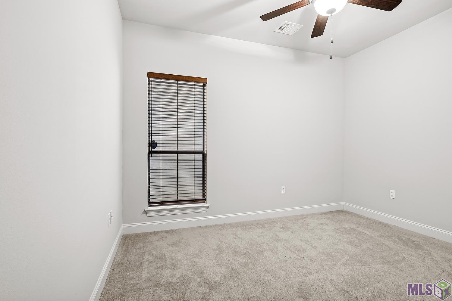 8127 Valencia Court Baton Rouge, LA 70820 - Photo 17 of 21