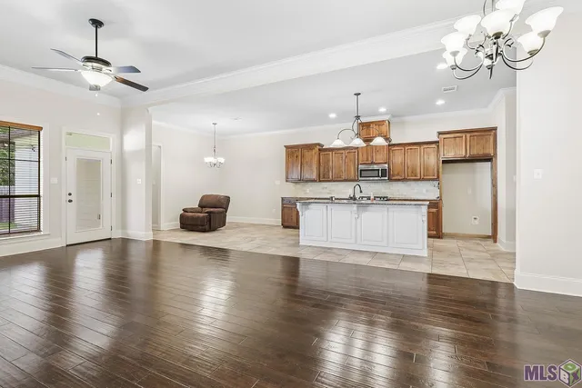 $379,000 | 8127 Valencia Court, Baton Rouge, LA 70820