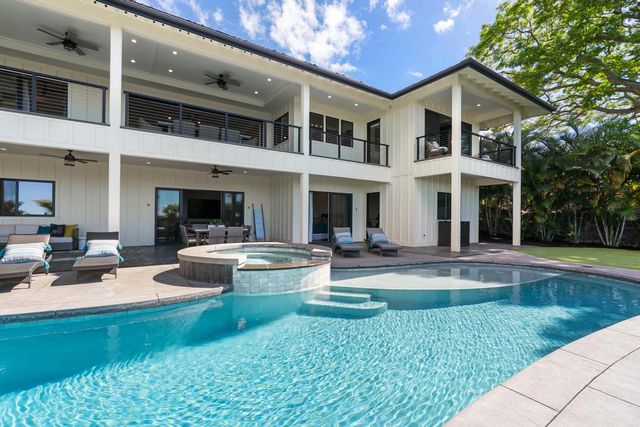 $3,400,000 | 77-156 Kalaniuka Street, Holualoa, HI 96725