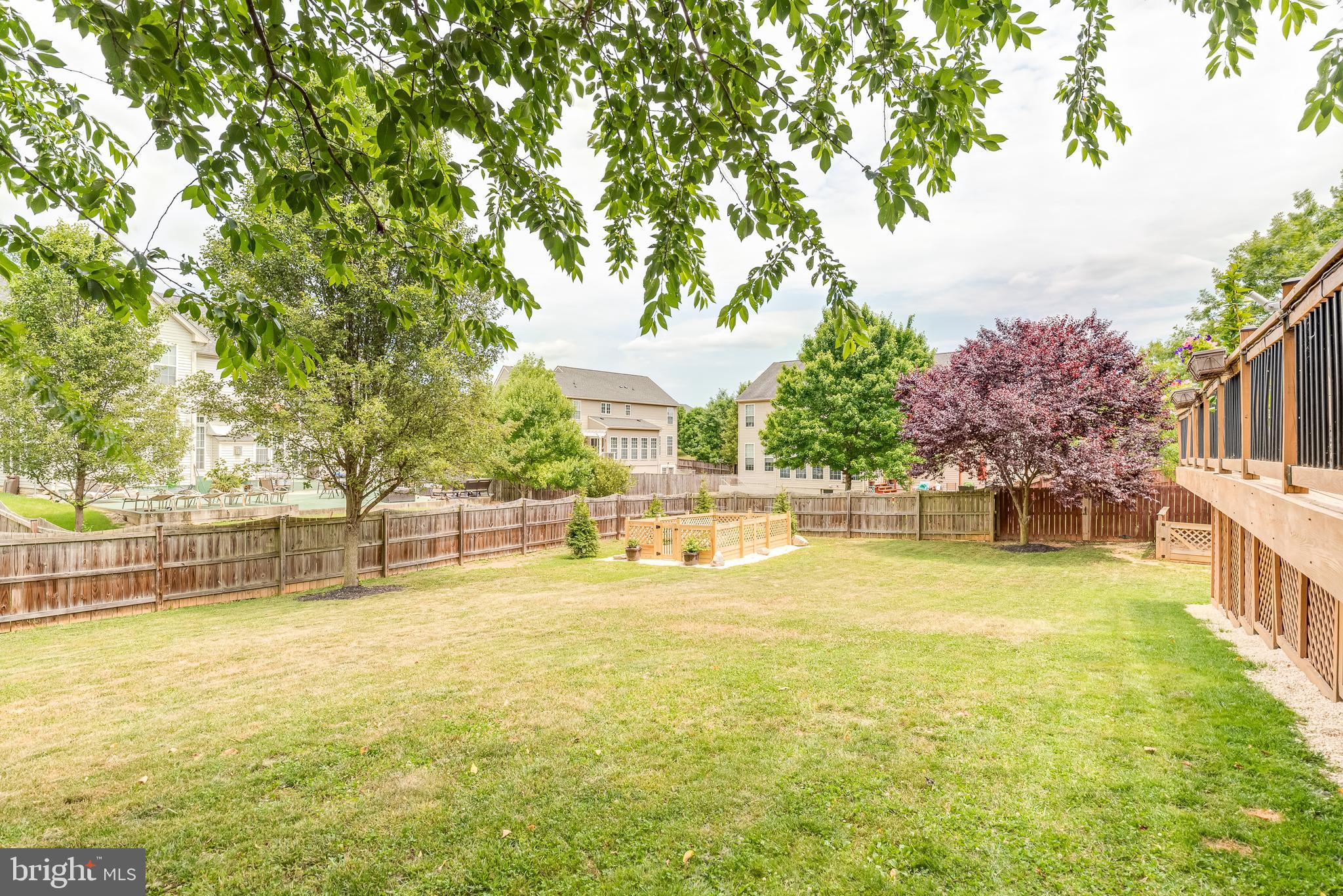 24 Butcher Court Shepherdstown, WV 25443 - Photo 3 of 83