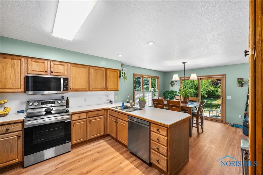 1074 Waterville Monclova Road, Unit 14 Waterville, OH 43566 - Photo 25 of 34 Photo 25