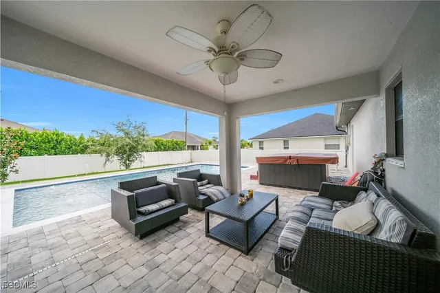 $3,100 | 1915 Northeast 20th Avenue, Cape Coral, FL 33909