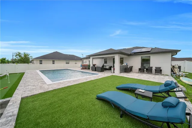 $3,100 | 1915 Northeast 20th Avenue, Cape Coral, FL 33909