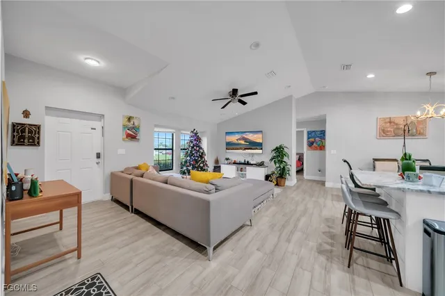 $3,100 | 1915 Northeast 20th Avenue, Cape Coral, FL 33909