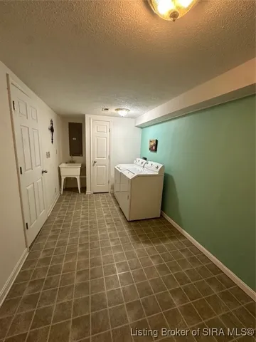 $384,500 | 6775 Brookside Drive Northeast, Lanesville, IN 47136