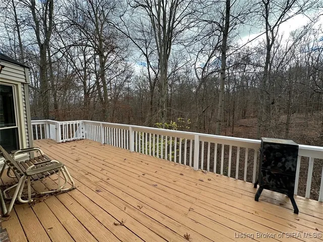 $384,500 | 6775 Brookside Drive Northeast, Lanesville, IN 47136