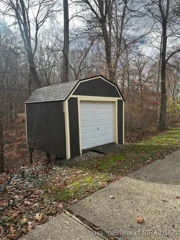 $384,500 | 6775 Brookside Drive Northeast, Lanesville, IN 47136