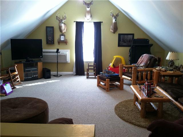 455 Clearview Road Cottontown, TN 37048 - Photo 5 of 20 Huge bonus room accommodates two sets of large furniture, treadmill, toys, and hobbies!