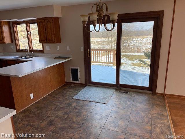4203 South Mill Road Dryden, MI 48428 - Photo 12 of 30