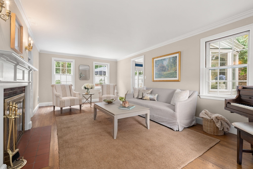 16 Bailey Lane Dedham, MA 02026 - Photo 12 of 40