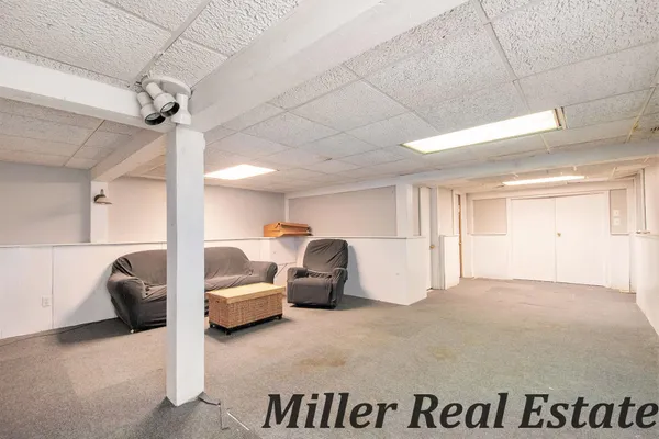 $225,000 | 926 North Washington Street, Lowell, MI 49331