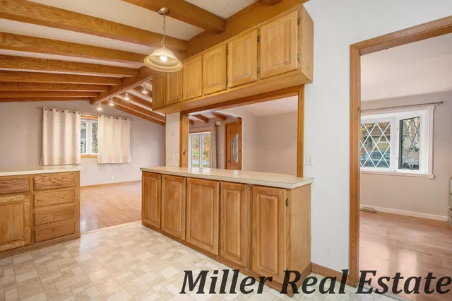 $229,900 | 926 North Washington Street, Lowell, MI 49331