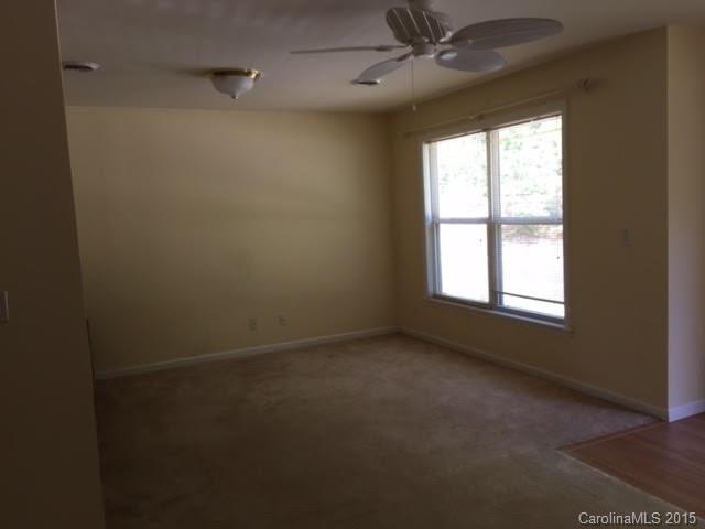 197 Ridge Point, Unit V6 Sylva, NC 28779 - Photo 4 of 6
