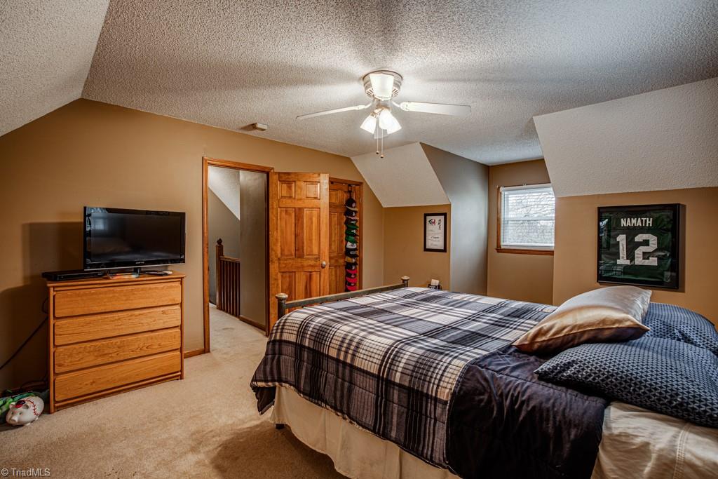 177 Hunters Ridge Road Winston-Salem, NC 27103 - Photo 21 of 44 Gallery Image 21
