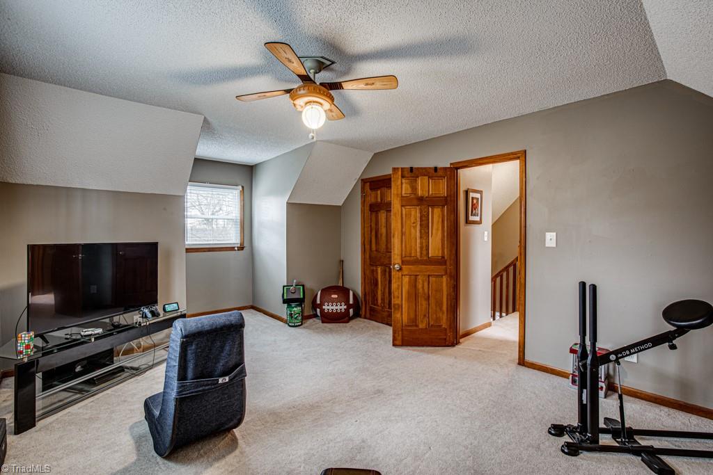 177 Hunters Ridge Road Winston-Salem, NC 27103 - Photo 24 of 44 Gallery Image 24