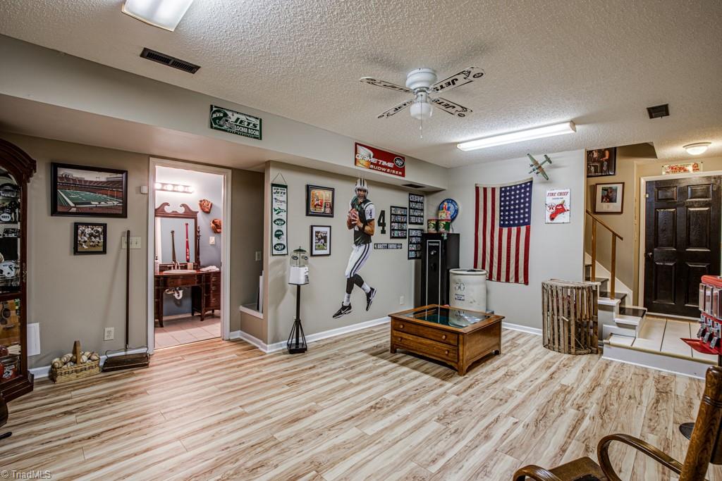 177 Hunters Ridge Road Winston-Salem, NC 27103 - Photo 30 of 44 Gallery Image 30