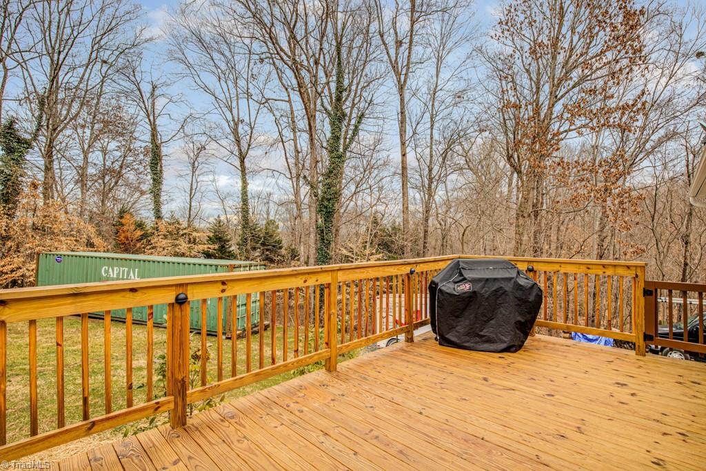 177 Hunters Ridge Road Winston-Salem, NC 27103 - Photo 35 of 44 Gallery Image 35