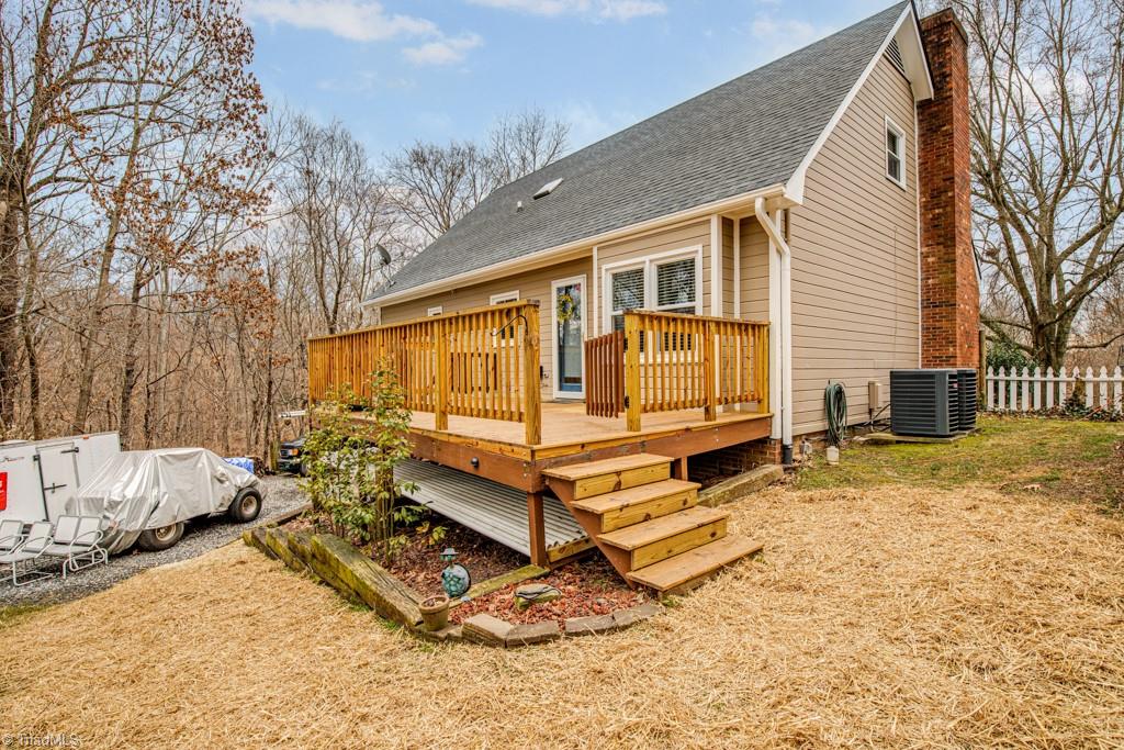 177 Hunters Ridge Road Winston-Salem, NC 27103 - Photo 36 of 44 Gallery Image 36