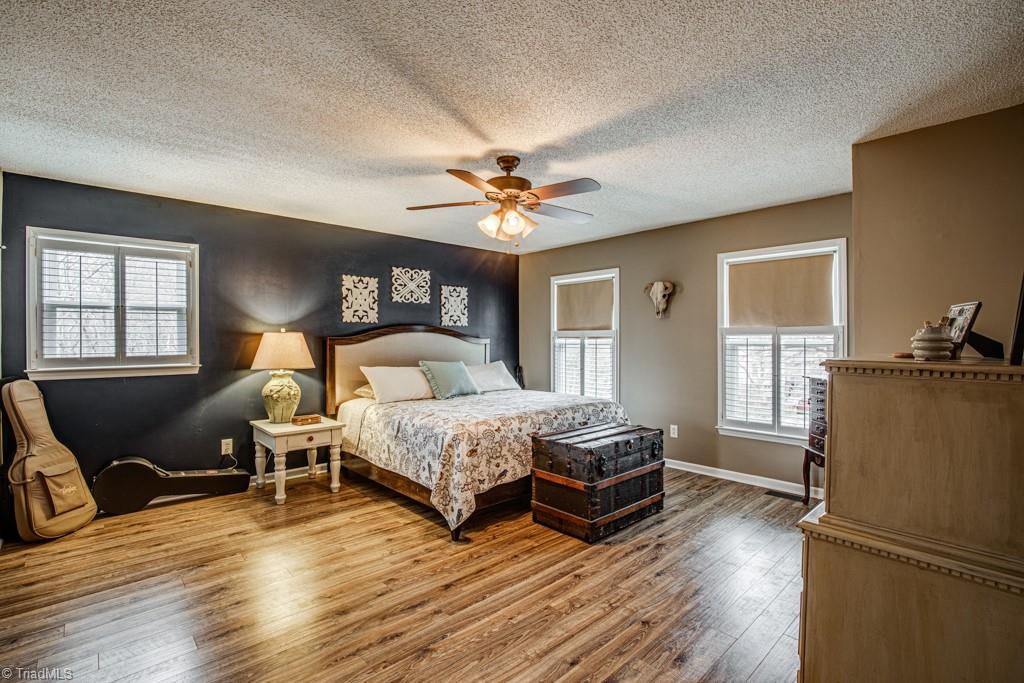 177 Hunters Ridge Road Winston-Salem, NC 27103 - Photo 7 of 44 Gallery Image 7