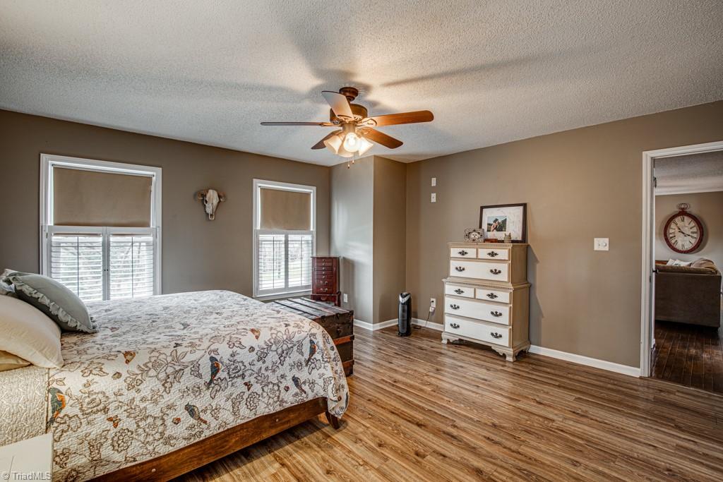 177 Hunters Ridge Road Winston-Salem, NC 27103 - Photo 8 of 44 Gallery Image 8