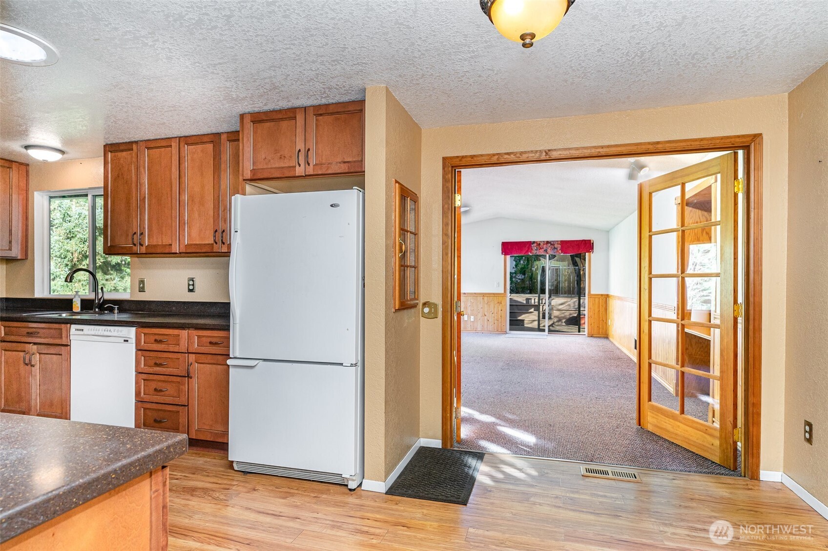 3317 197th Place Southeast Bothell, WA 98012 - Photo 10 of 40